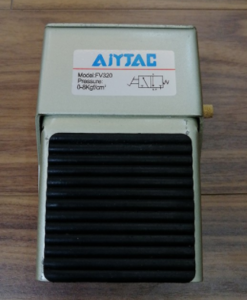 Bàn đạp khí nén 0-0.8kgf/cm2  FV320 AIYJAC