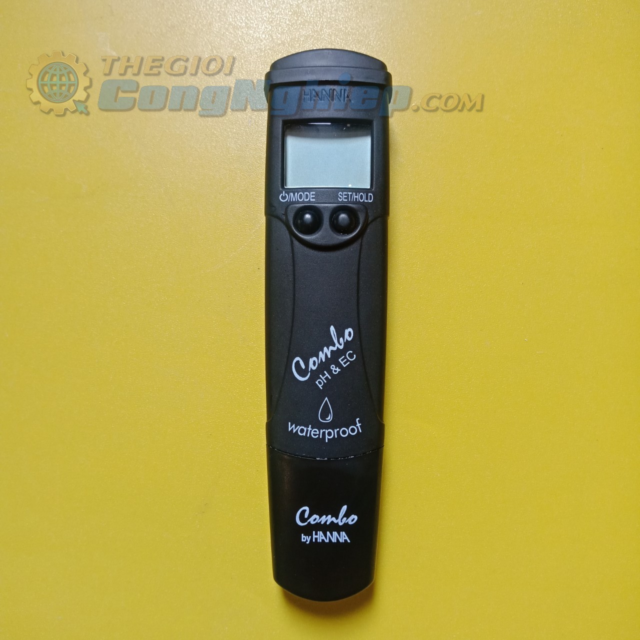 Bút đo pH/Độ dẫn /TDS/Nhiệt Độ (Thang Thấp) 0.00 đến 14.00 pH HI-98129 Hanna Bút đo pH/Độ dẫn /TDS/Nhiệt Độ (Thang Thấp) 0.00 đến 14.00 pH HI-98129 Hanna