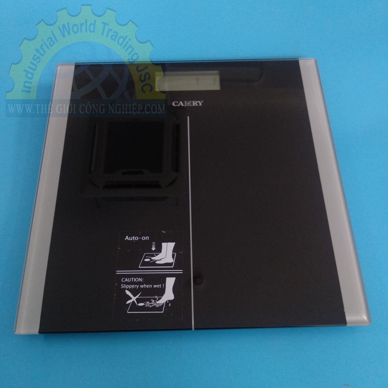 can-suc-khoe-dien-tu-mat-kinh-cuong-luc-co-tai-trong-toi-da-180kg-eb9380-s744-camry-1566553792 Cân sức khỏe điện tử mặt kính cường lực có tải trọng tối đa 180kg EB9380-S744 CAMRY