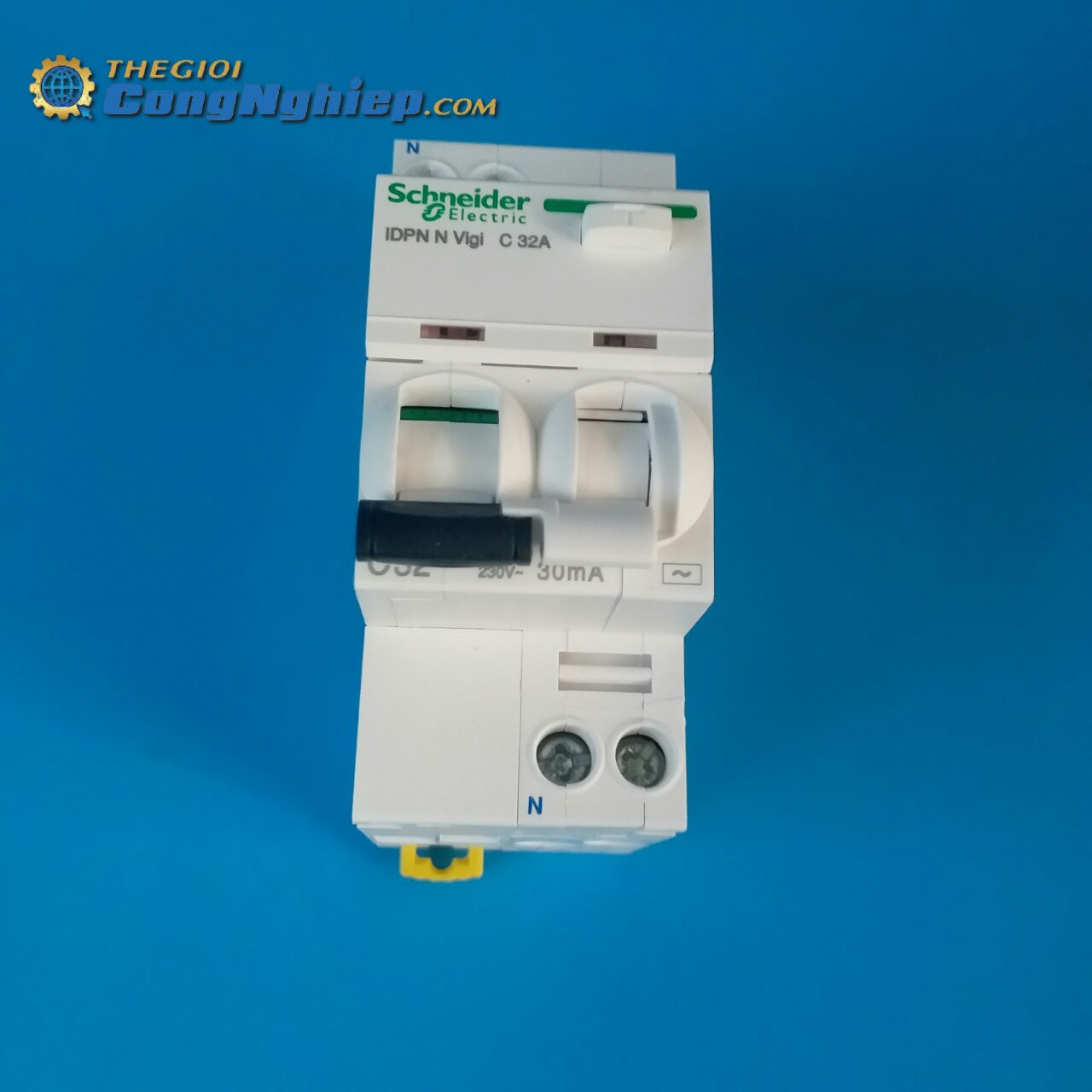Cầu dao chống giật chống dòng rò 1P+N 32A 30mA 6kA A9D31632 schneider-electric Cầu dao chống giật chống dòng rò 1P+N 32A 30mA 6kA A9D31632 schneider-electric
