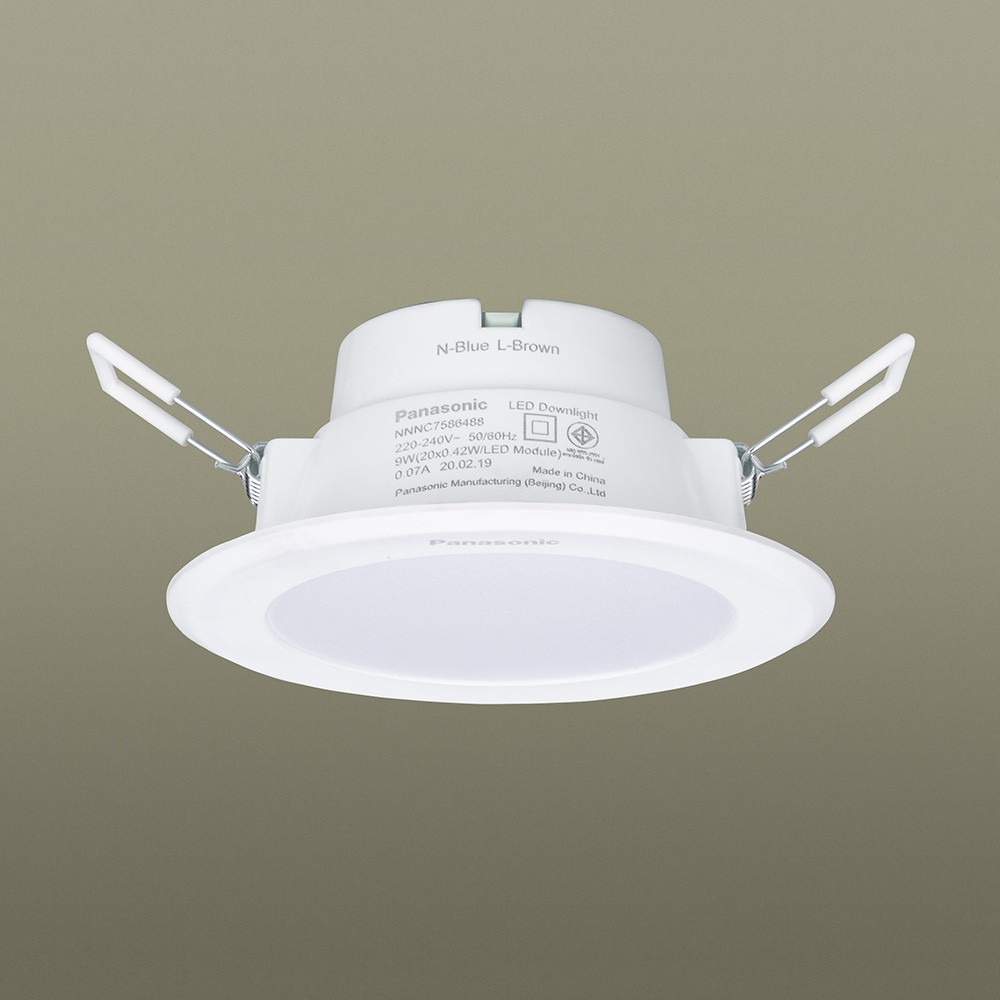 den-led-tron-am-tran-15w-anh-sang-trang-kich-thuoc-169mmh-55mm-kich-thuoc-khoet-lo-150mm-nnnc7596888-panasonic-1626752112 Đèn led tròn âm trần 15w, ánh sáng trắng, kích thước: ø169mm/h: 55mm, kích thước khoét lỗ: ø150mm NNNC7596888 Panasonic