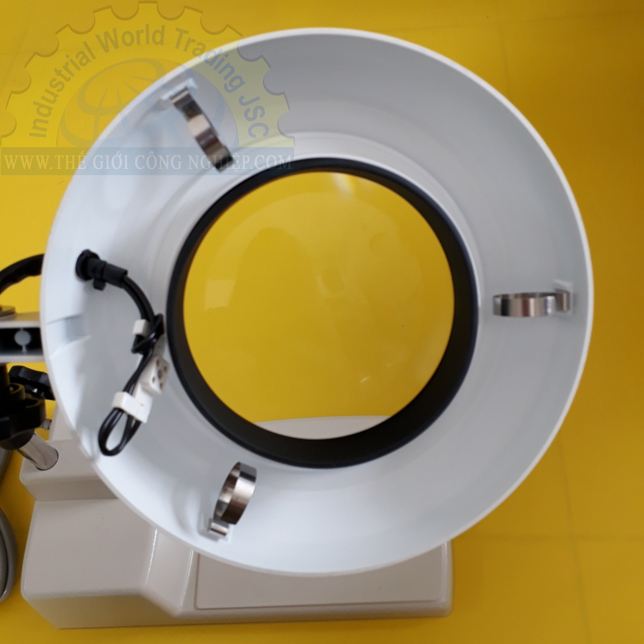 Kính lúp công nghiệp loại để bàn, thấu kính 10x, đi kèm bóng đèn huỳnh quang illuminated Light Scope SKK-B 10X OTSUKA Kính lúp công nghiệp loại để bàn, thấu kính 10x, đi kèm bóng đèn huỳnh quang illuminated Light Scope SKK-B 10X OTSUKA