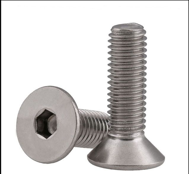 Óc lục giác  M12x50 50 pcs Vietnam