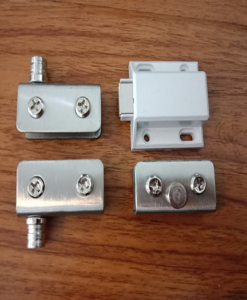 Bản lề tủ kính 1 cánh, có hít, kích thước 30x70mm dùng kính 10-12mm, inox 201 mờ (gồm 2 bản lề, 1 kẹp, 1 hít đơn)  4301.3711.21 Oem-2882